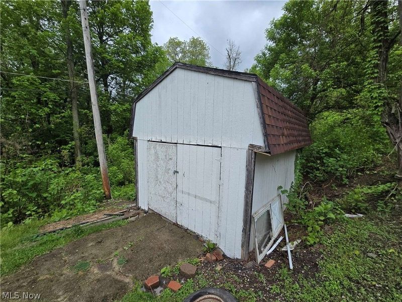 67480 Plum Street, Bridgeport, OH 43912 Photo 6