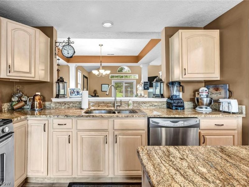2568 Woodruff Court, Westlake, OH 44145 Photo 12