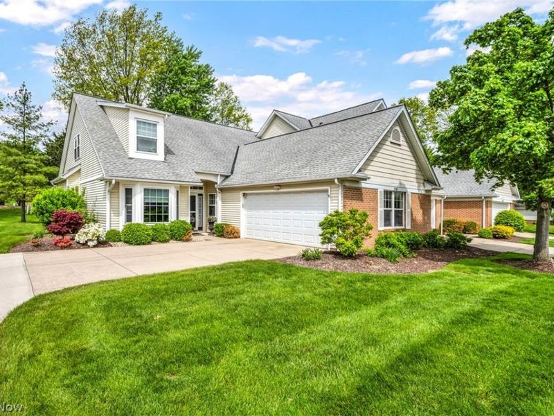 2568 Woodruff Court, Westlake, OH 44145 Photo 2