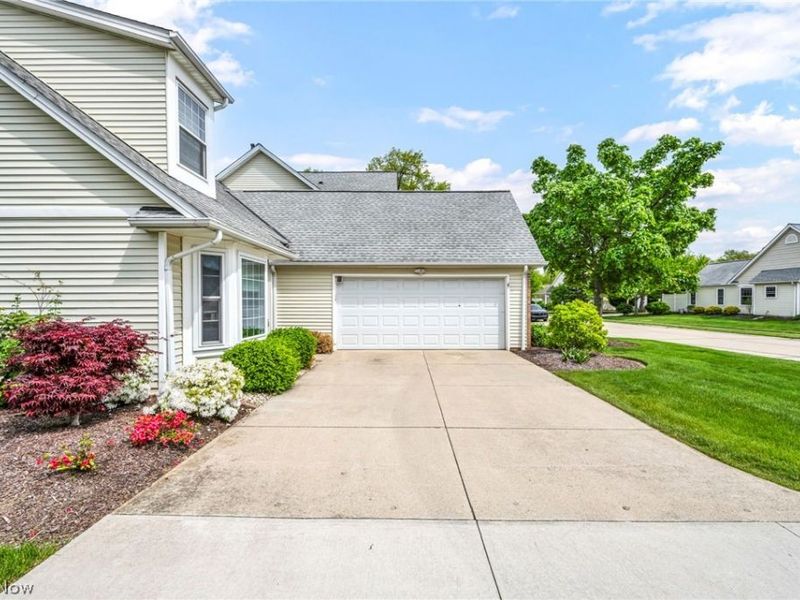 2568 Woodruff Court, Westlake, OH 44145 Photo 3