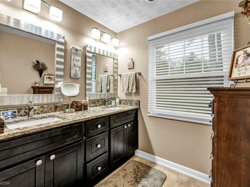 2568 Woodruff Court, Westlake, OH 44145 Photo 31