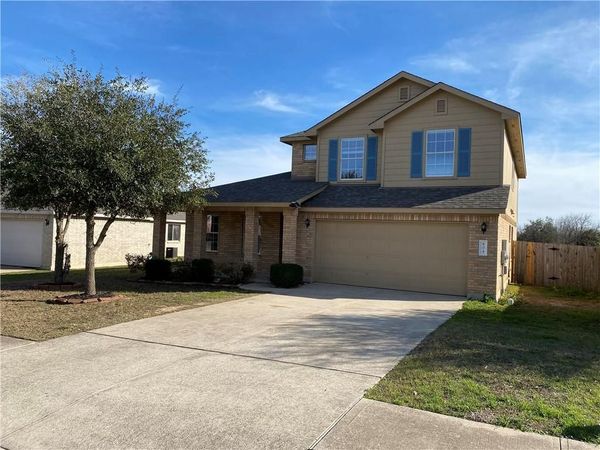 804 Sherry DR, Leander, TX 78641