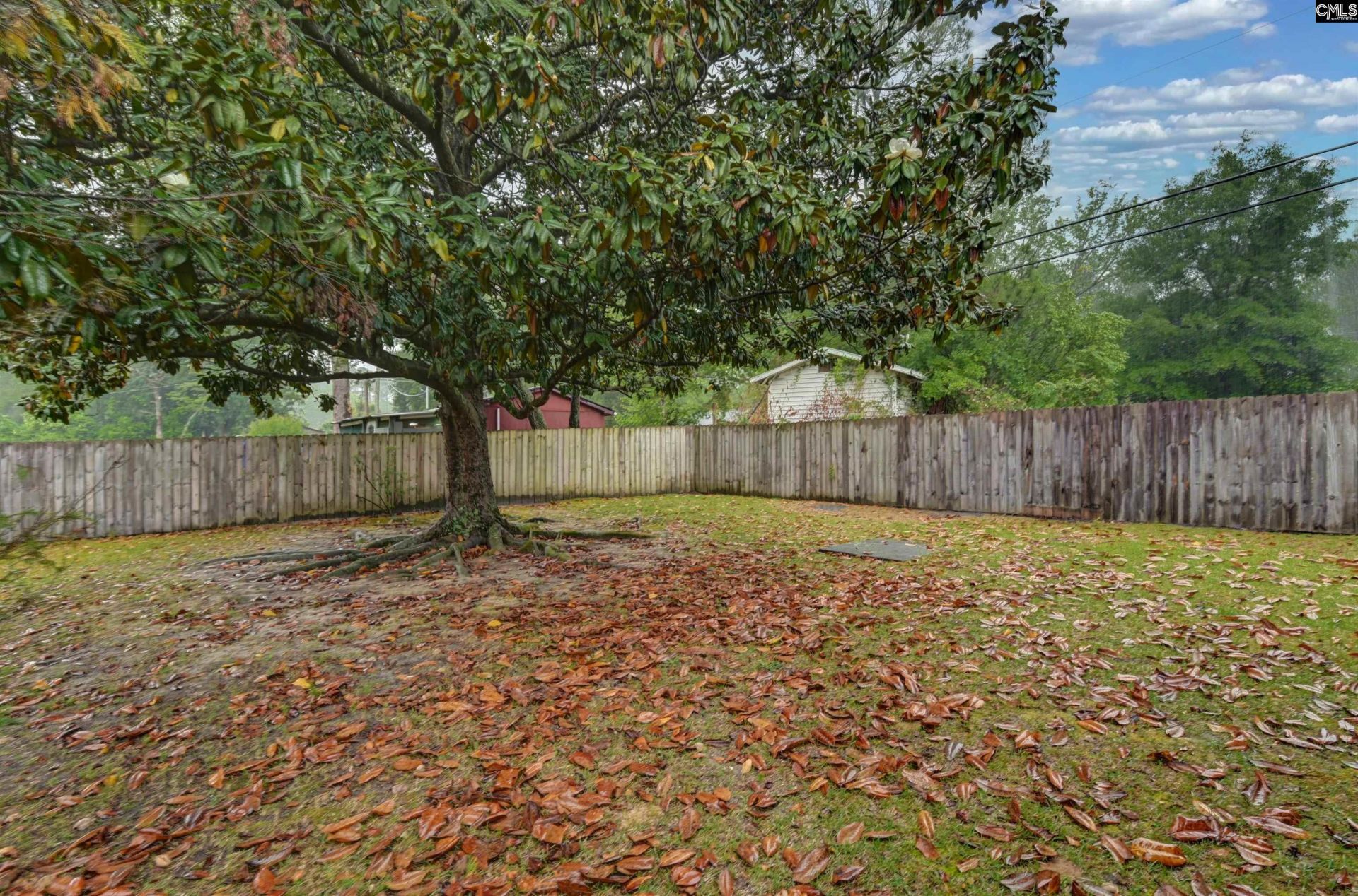 2027 Leesburg Road  Photo 9