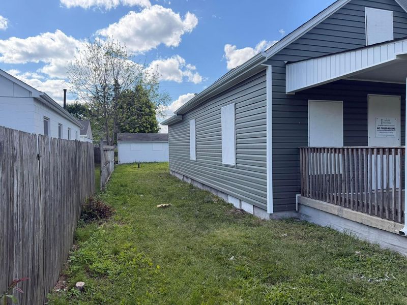 851 Clarendon Avenue , Columbus, OH 43223 Photo 4