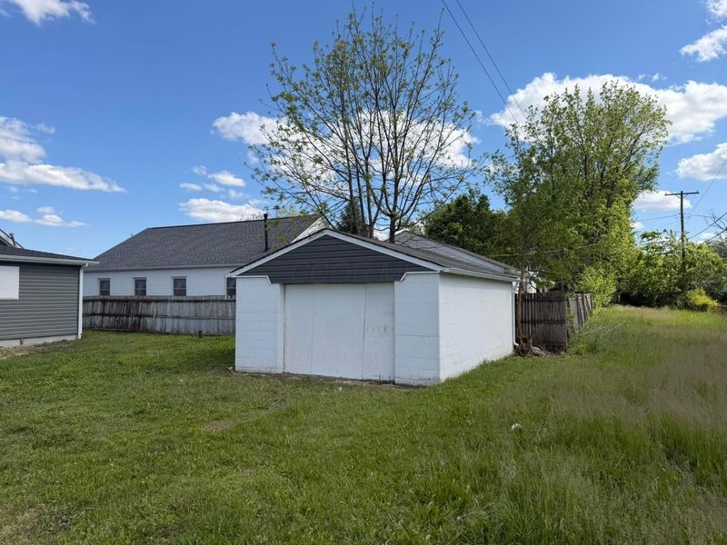 851 Clarendon Avenue , Columbus, OH 43223 Photo 9