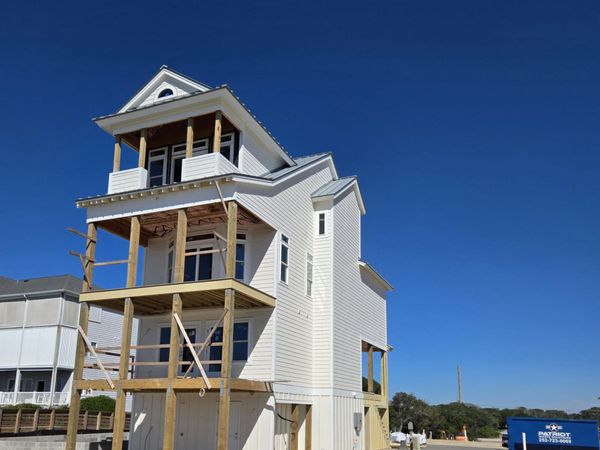 153 Ocean Promenade, Indian Beach, NC 28512