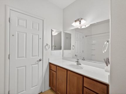 2001 Club Center Dr #8126, Unit 8126, Sacramento, CA 95835 Photo