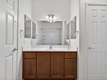 2001 Club Center Dr #8126, Unit 8126, Sacramento, CA 95835 Photo