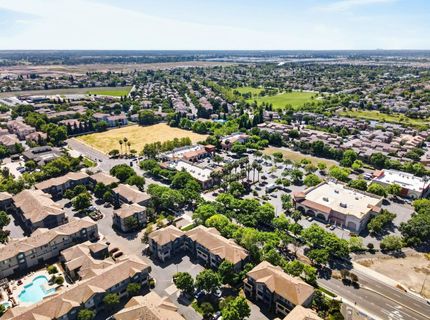 2001 Club Center Dr #8126, Unit 8126, Sacramento, CA 95835 Photo