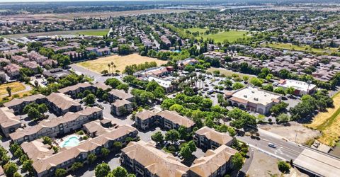 2001 Club Center Dr #8126, Unit 8126, Sacramento, CA 95835 Photo