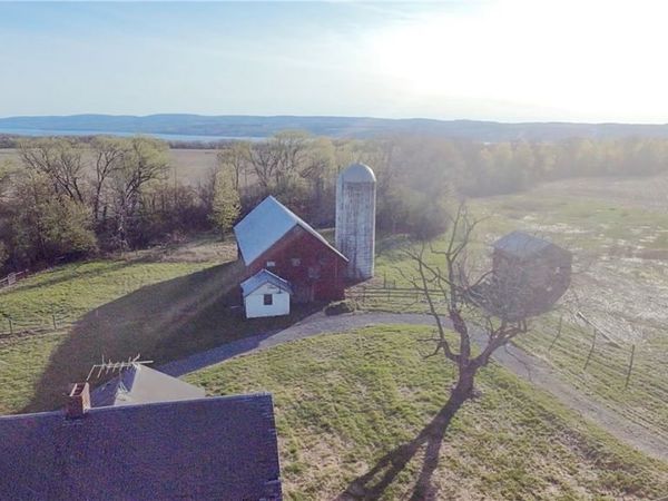 4205 County Road 18 , Canandaigua, NY 14424