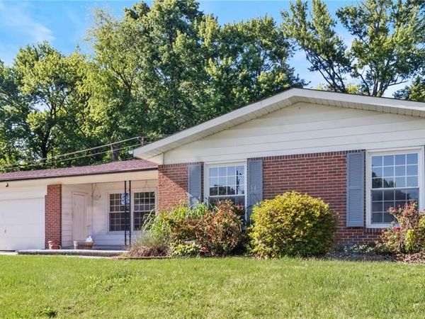 1805 Shardell Drive, St Louis, MO 63138