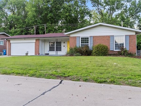 1805 Shardell Drive , St Louis, MO 63138