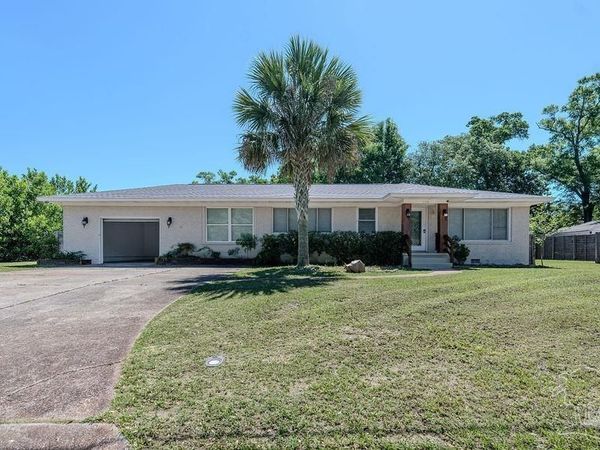 170 N Stillman St, Pensacola, FL 32505