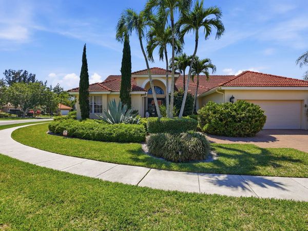 7821 Dorchester Road, Boynton Beach, FL 33472