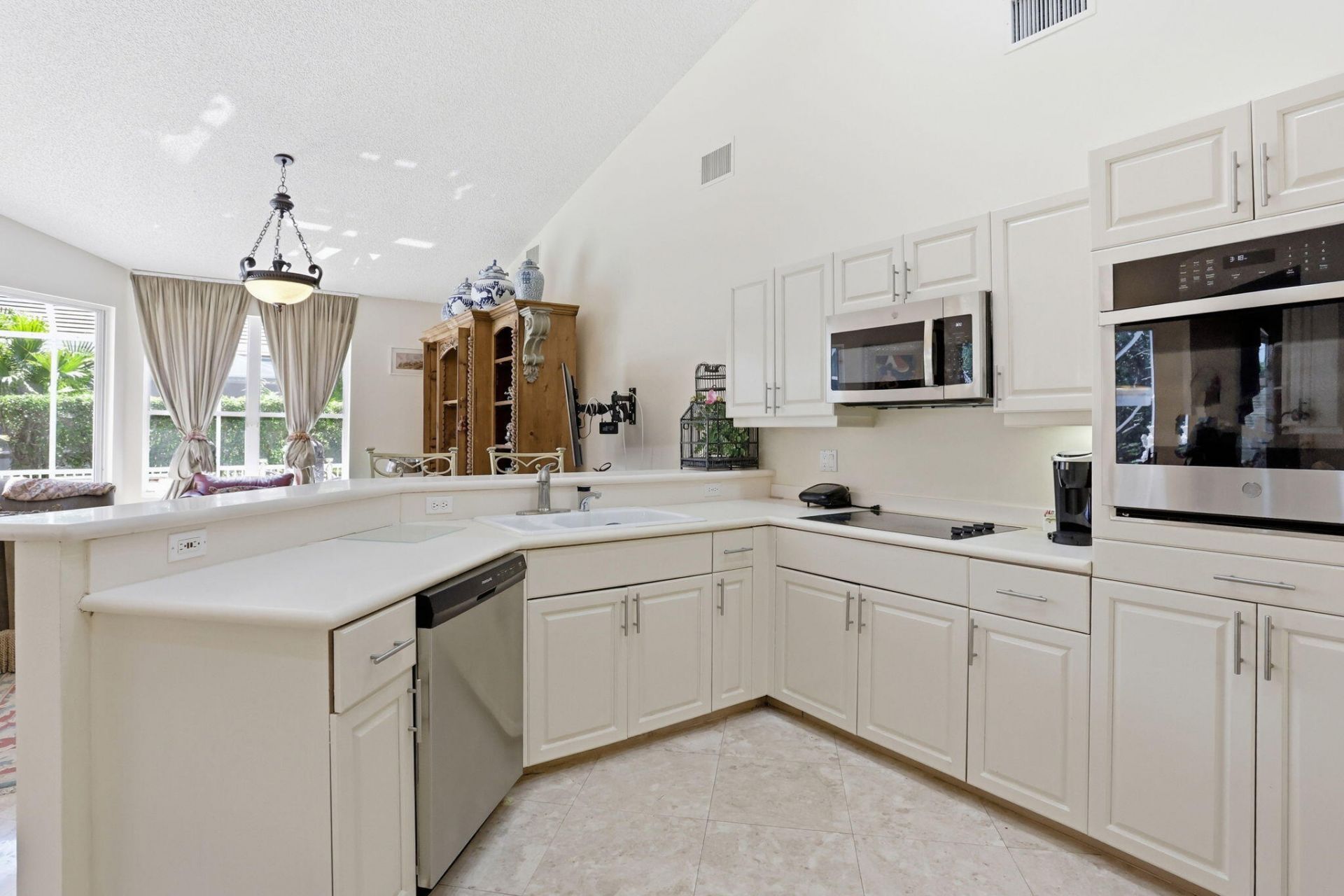 7821 Dorchester Road, Boynton Beach, FL 33472 Photo