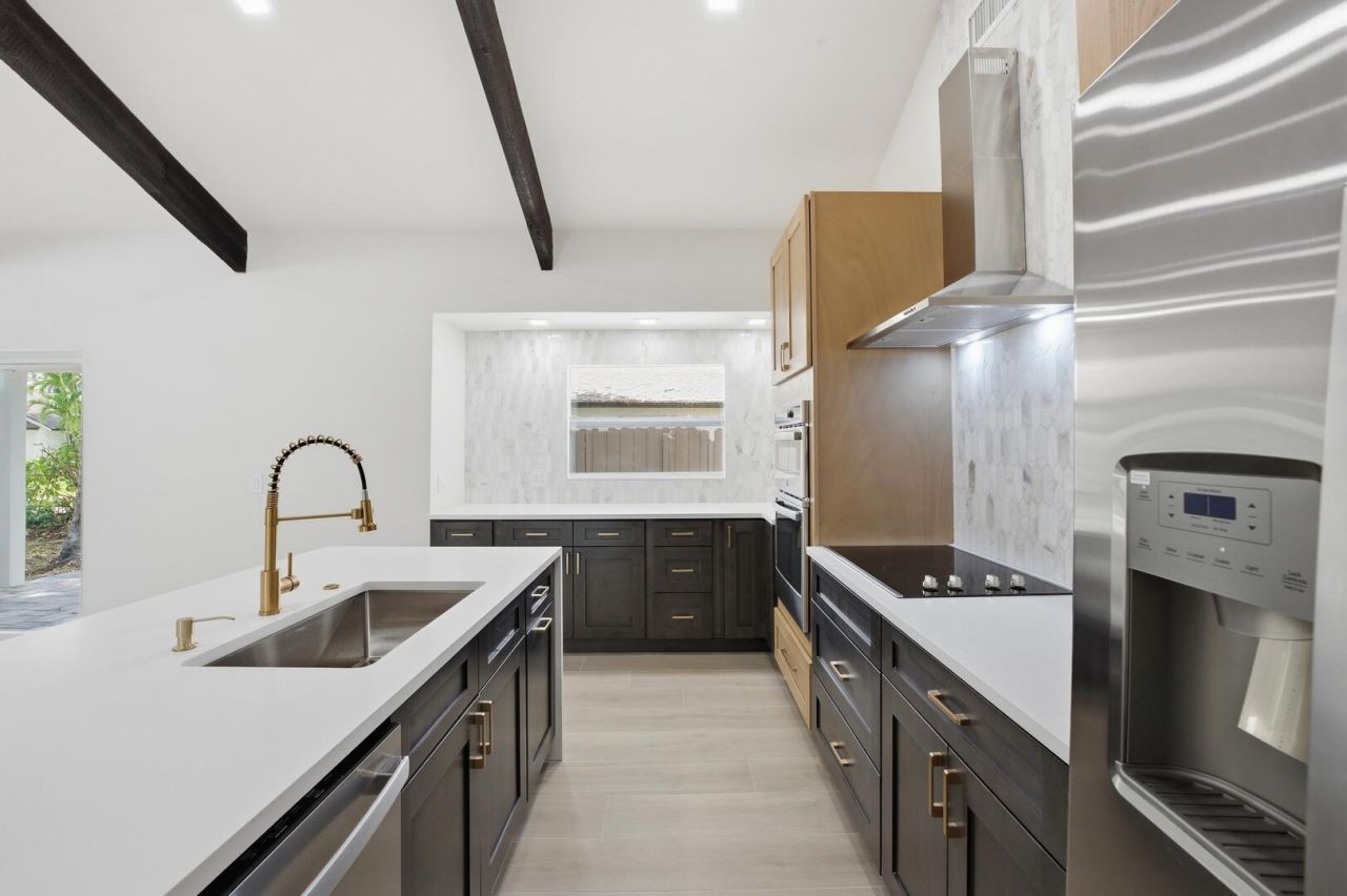 2908 NW 24th Way, Boca Raton, FL 33431 Photo