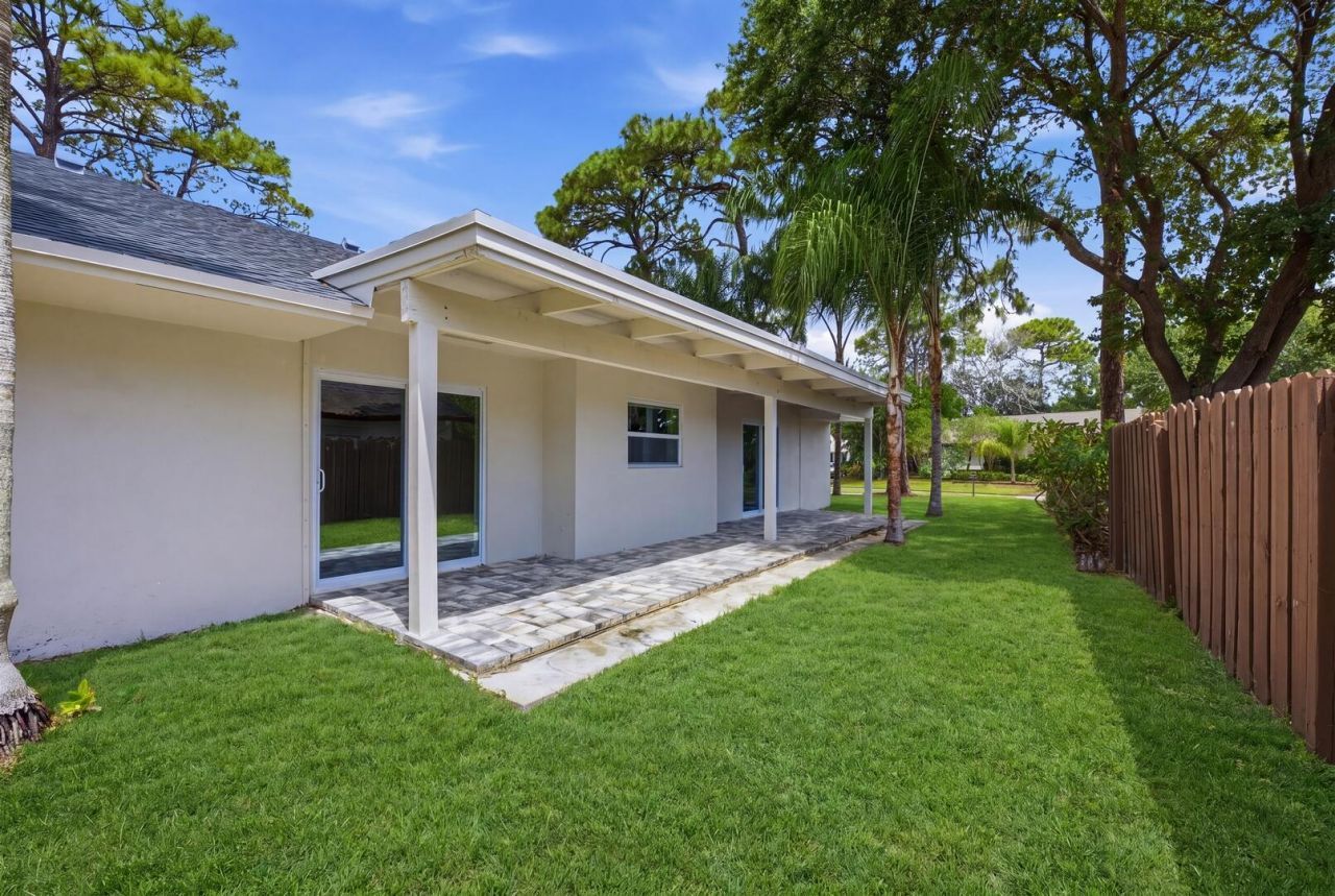 2908 NW 24th Way, Boca Raton, FL 33431 Photo