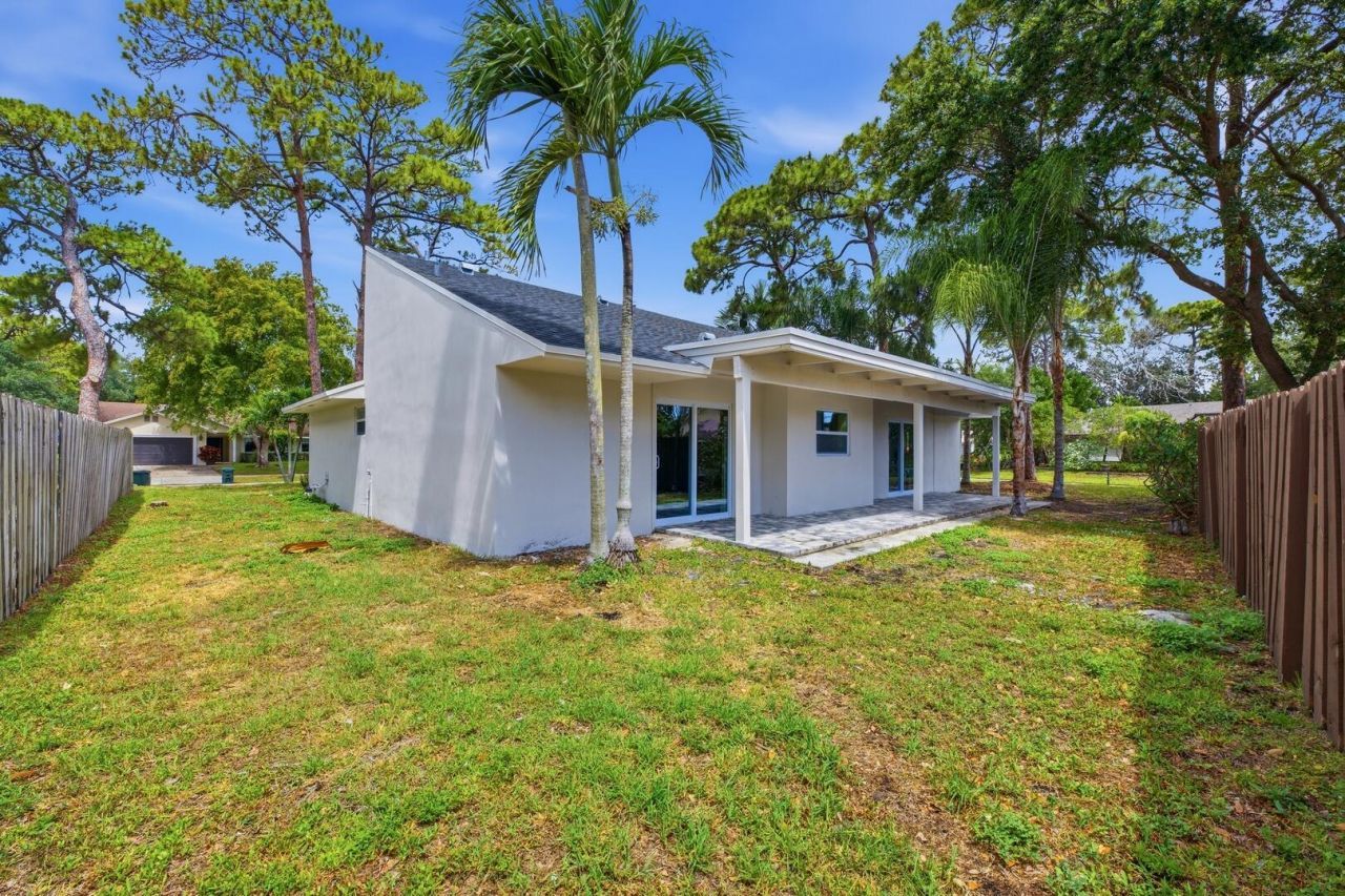 2908 NW 24th Way, Boca Raton, FL 33431 Photo