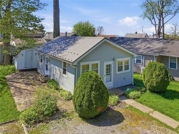 5755 Lake Road W, Unit 6, Ashtabula, OH 44004