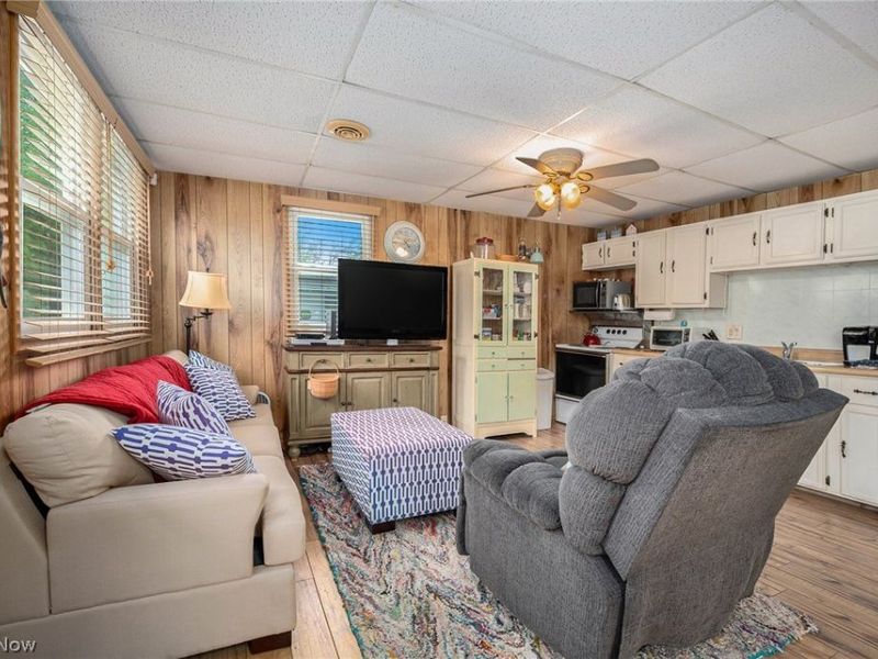 5755 Lake Road W, Unit 6, Ashtabula, OH 44004 Photo 5