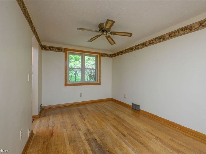 905 Pineview Avenue SE, North Canton, OH 44720 Photo 10