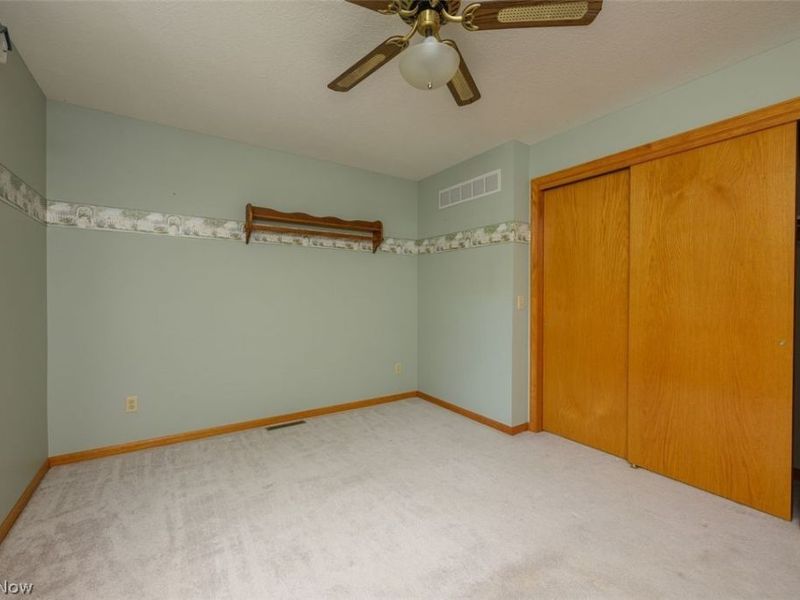 905 Pineview Avenue SE, North Canton, OH 44720 Photo 21
