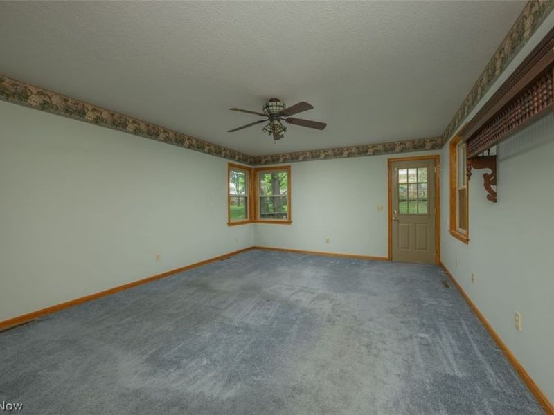 905 Pineview Avenue SE, North Canton, OH 44720 Photo 23