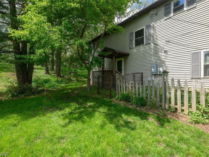 905 Pineview Avenue SE, North Canton, OH 44720 Photo 39