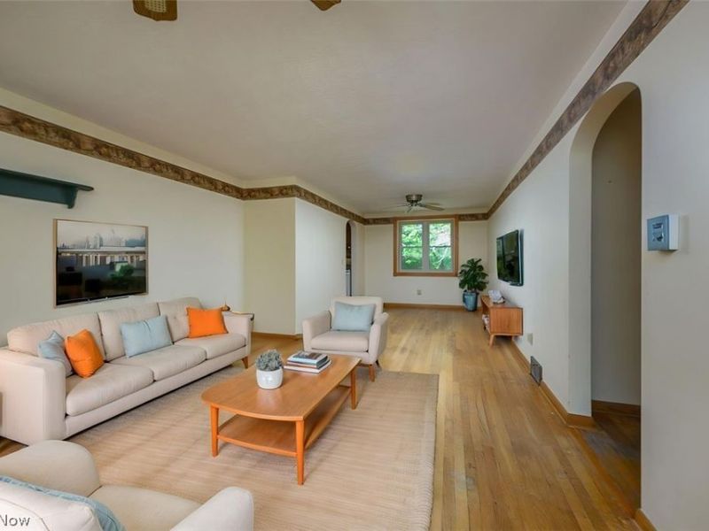 905 Pineview Avenue SE, North Canton, OH 44720 Photo 7