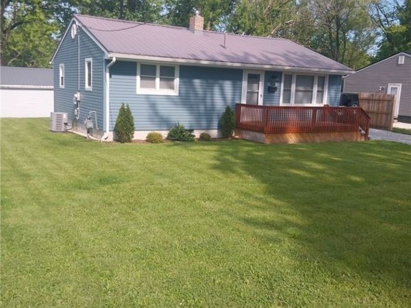 3009 Willowrow Avenue NE, Canton, OH 44705