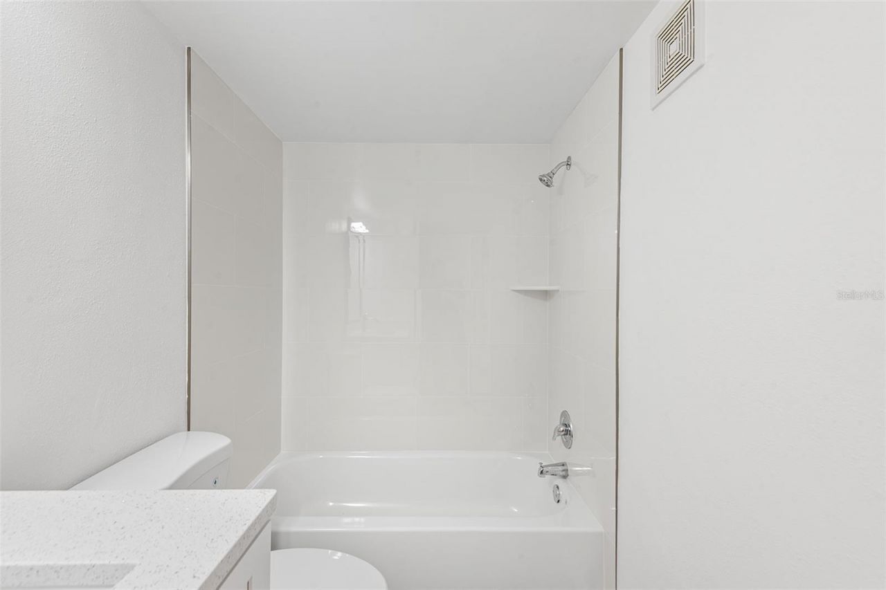 555 62nd Street S, Unit 103, Saint Petersburg, FL 33707 Photo