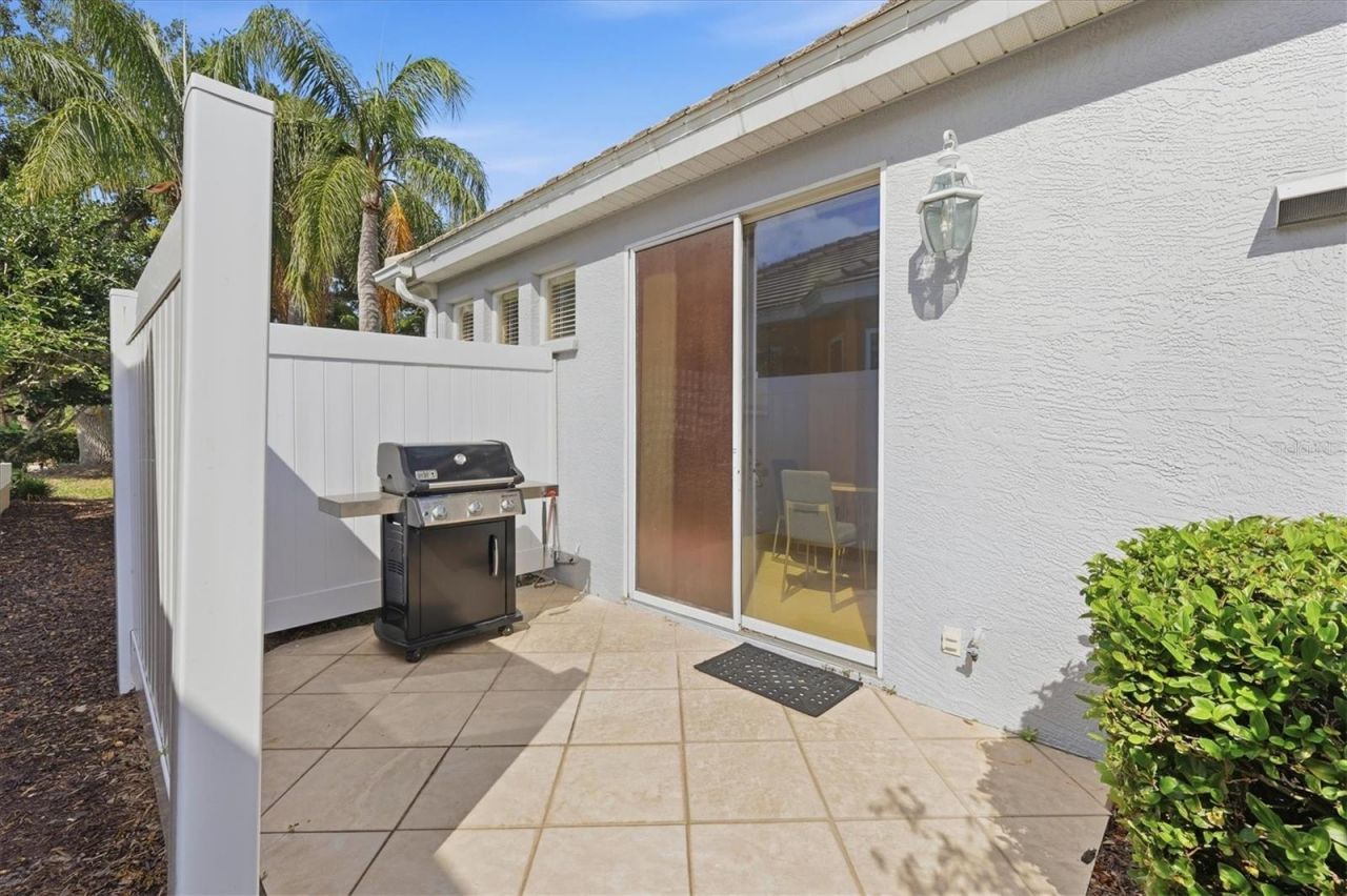 7131 Kensington Court, University Park, FL 34201 Photo