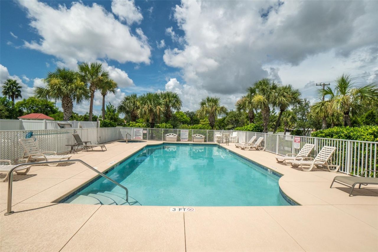 801 Del Rio Way, Unit 502, Merritt Island, FL 32953 Photo