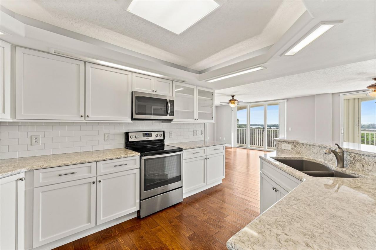 801 Del Rio Way, Unit 502, Merritt Island, FL 32953 Photo