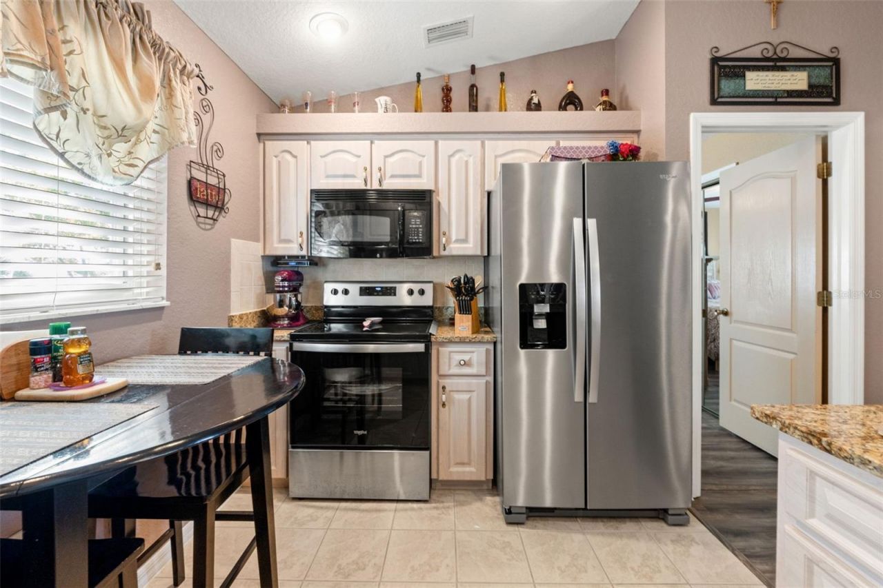 5339 Roble Avenue , Spring Hill, FL 34608 Photo