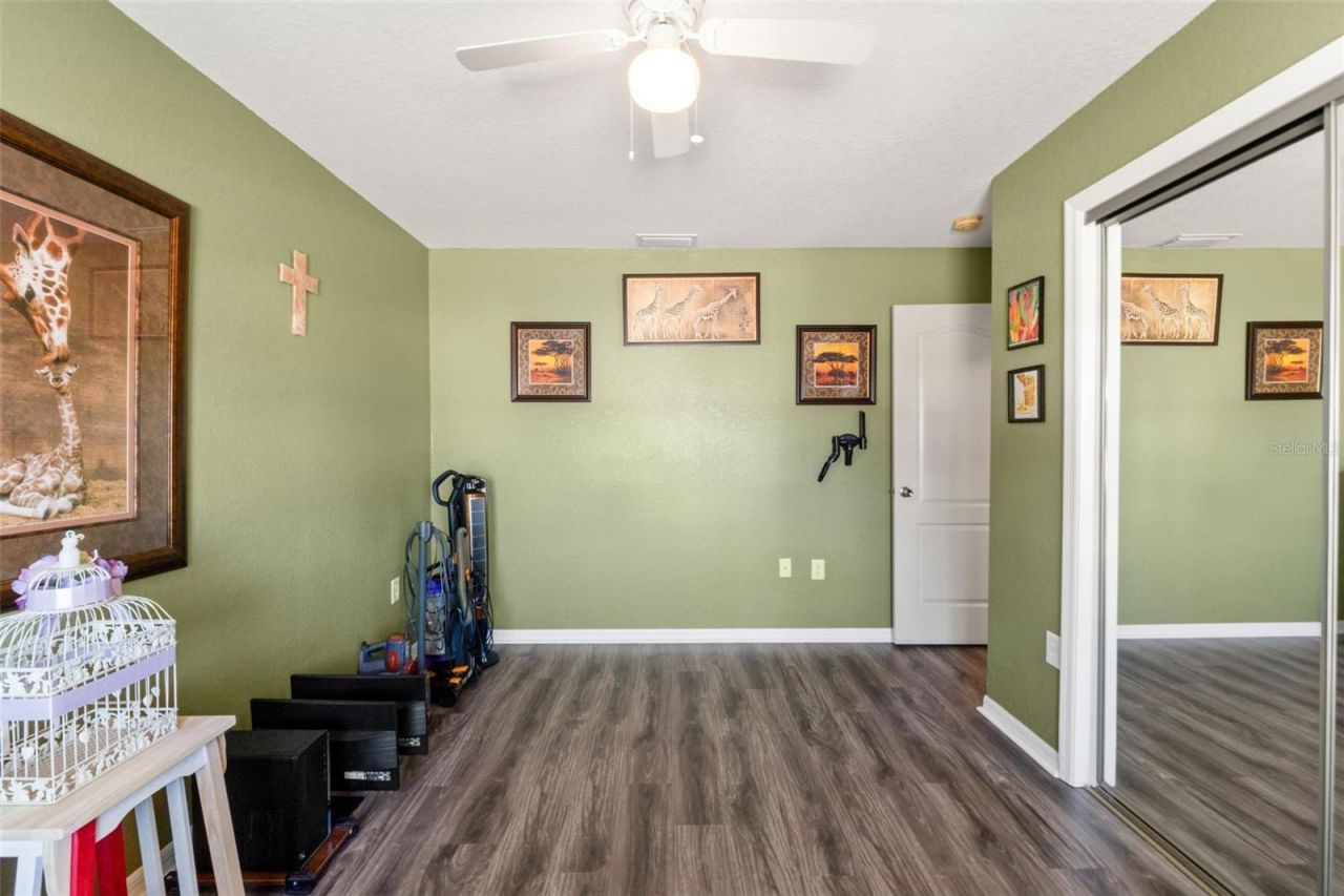 5339 Roble Avenue , Spring Hill, FL 34608 Photo
