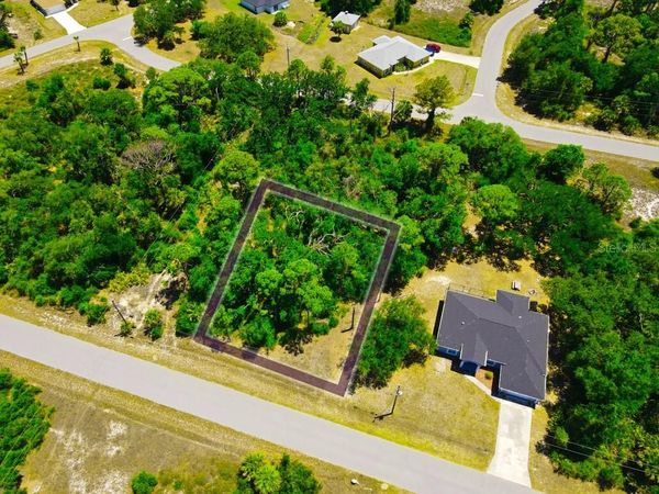 15531 FACTORY AVENUE , PORT CHARLOTTE, FL 33953