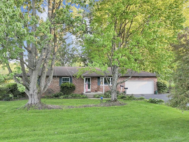 641 Forward Pass Road SW, Pataskala, OH 43062 Photo 1