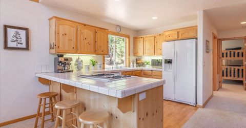 11499 Sitzmark Way, Truckee, CA 96161 Photo