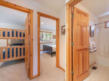 11499 Sitzmark Way, Truckee, CA 96161 Photo