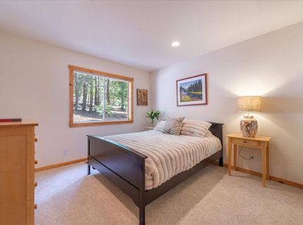 11499 Sitzmark Way, Truckee, CA 96161 Photo