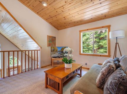 11499 Sitzmark Way, Truckee, CA 96161 Photo