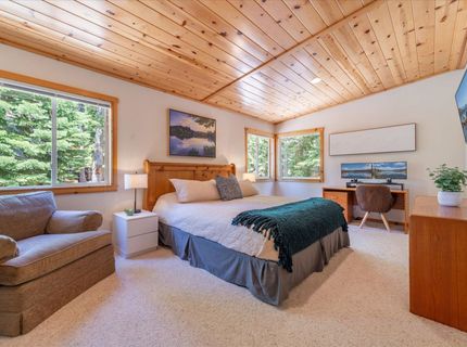 11499 Sitzmark Way, Truckee, CA 96161 Photo