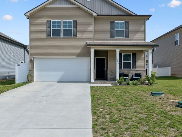 304 Dearborn Sta , Murfreesboro, TN 37128