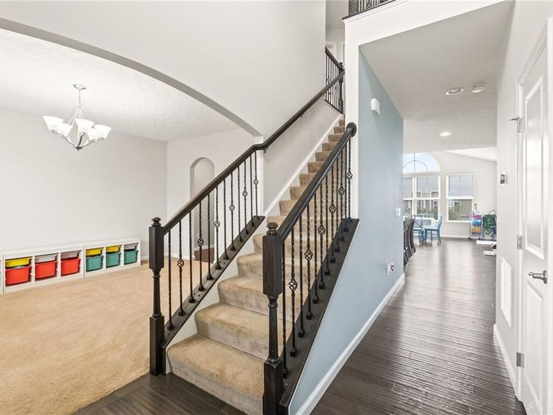 1148 Red Maple Drive, Troy, OH 45373 Photo 8