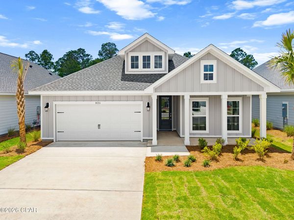 905 Crystal Bayou Boulevard , Panama City Beach, FL 32407