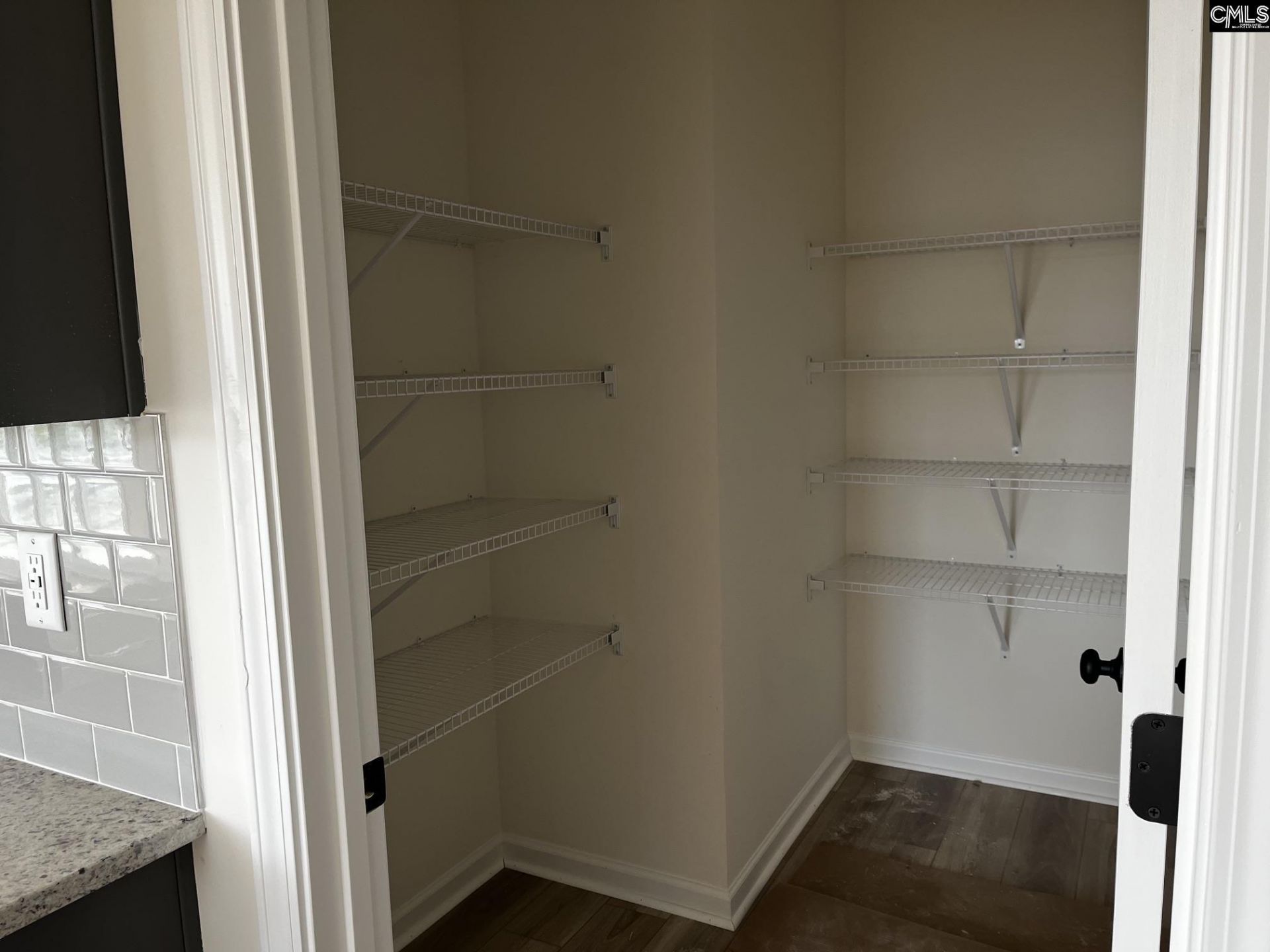 2177 Allan Crest Road Photo 11