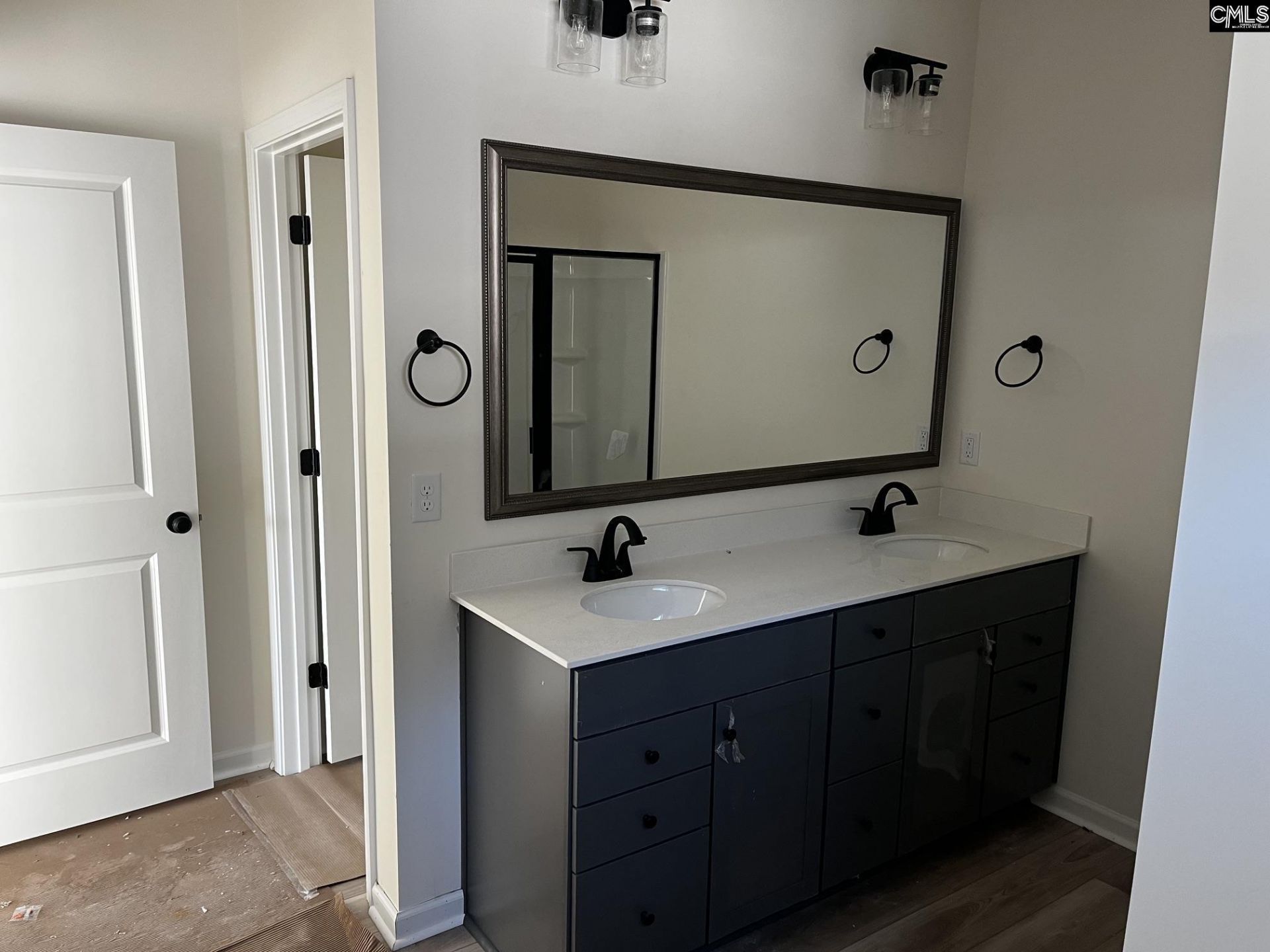 2177 Allan Crest Road Photo 18