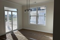 2177 Allan Crest Road photo 4